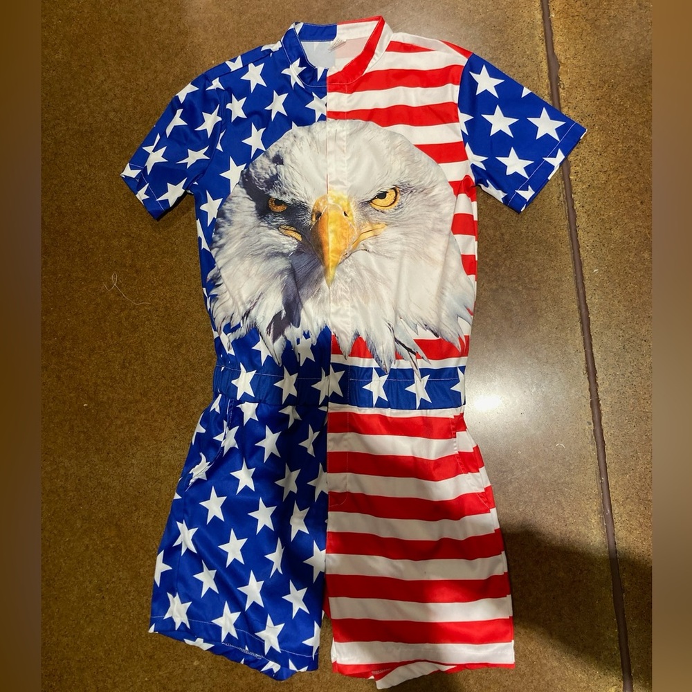 Unisex patriotic american flag eagle shorts suit small